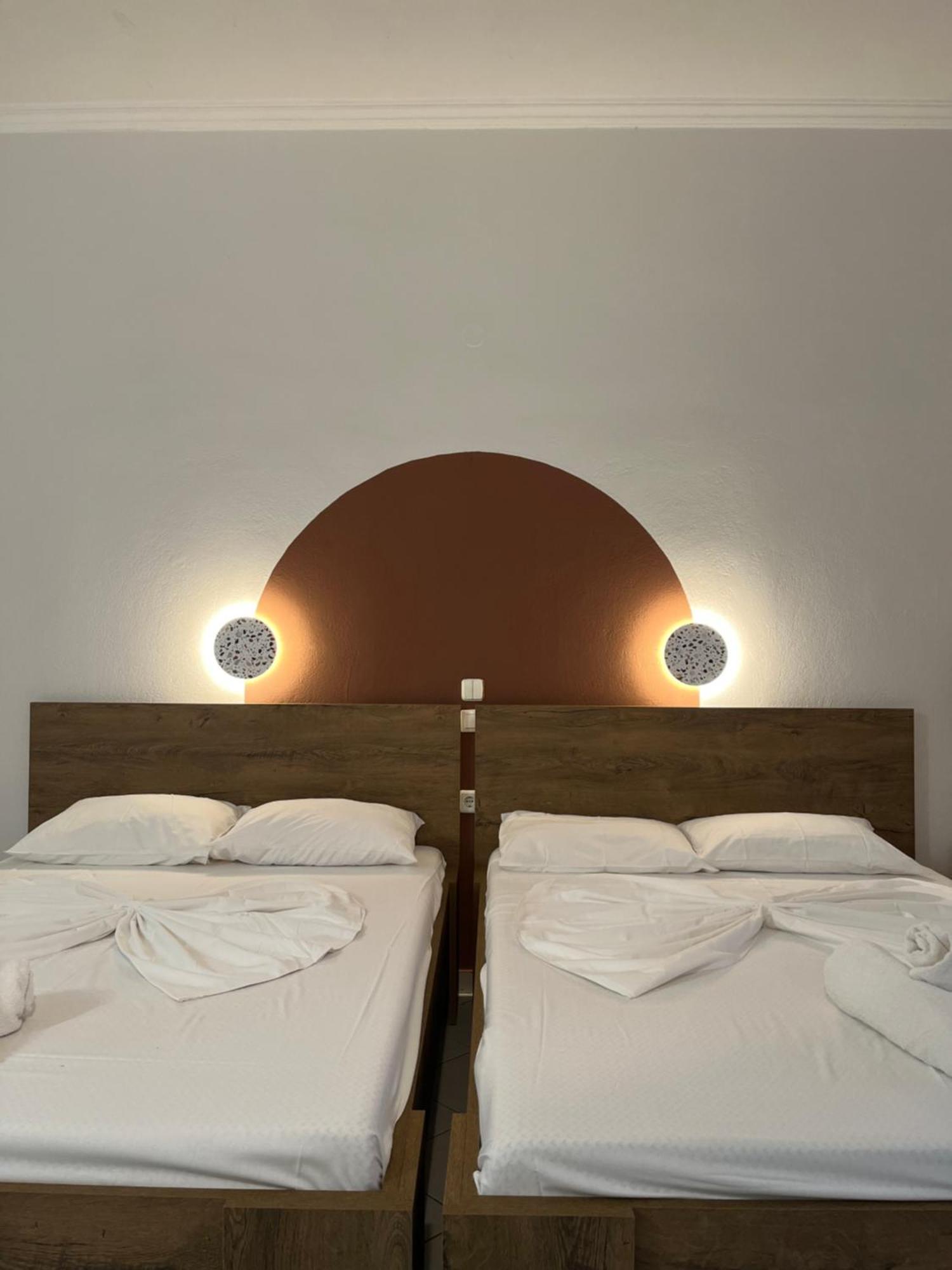 Papadatos Apts With Amazing View - 5Mins From The Beach Kontogialos Exterior photo